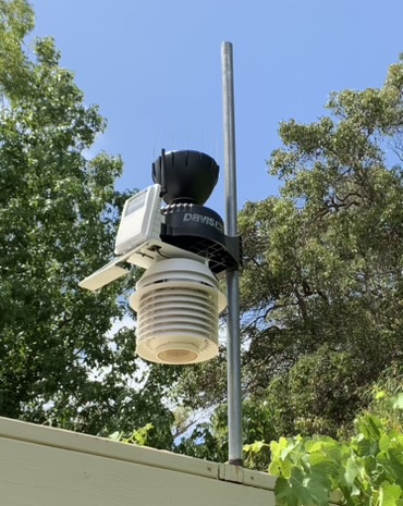 Davis VP2+ with 24-hour fan aspirated radiation shield